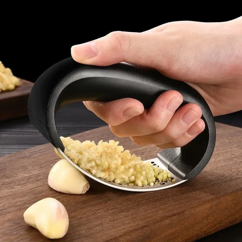 Garlic Press Stainless Steel Garlic Crusher Curve Manual Press Chopper For Fruit Vegetable Tools Kitchen Gadget Accessories