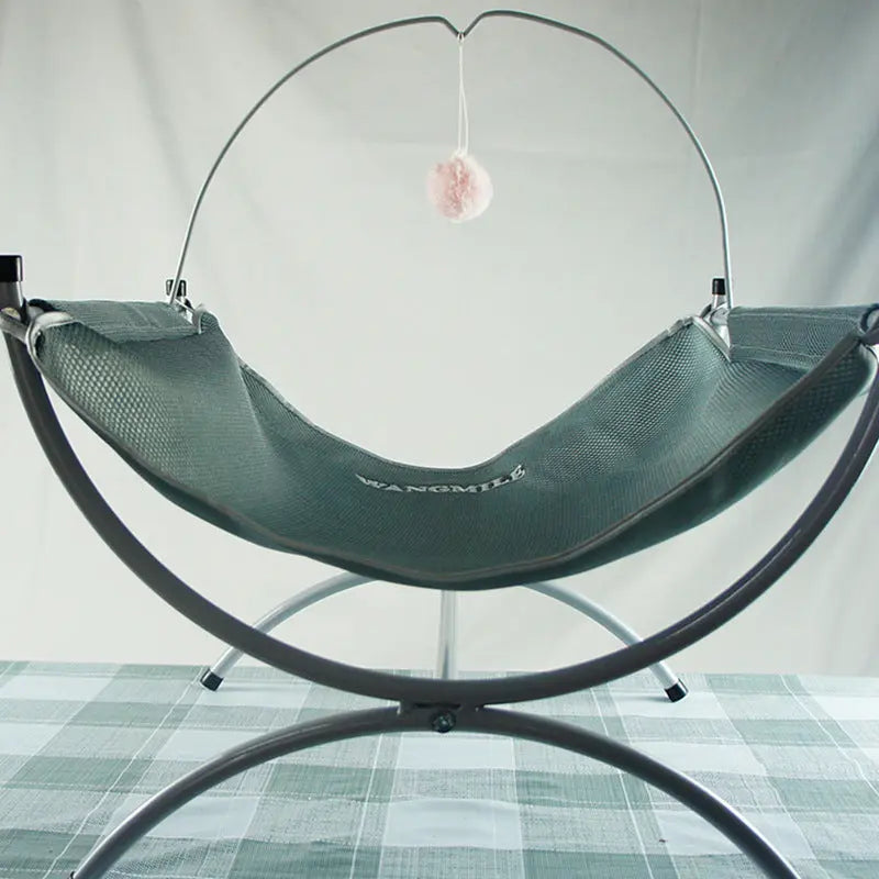Four Seasons Universal Cat  Recliner Cat Bed - MaJuah